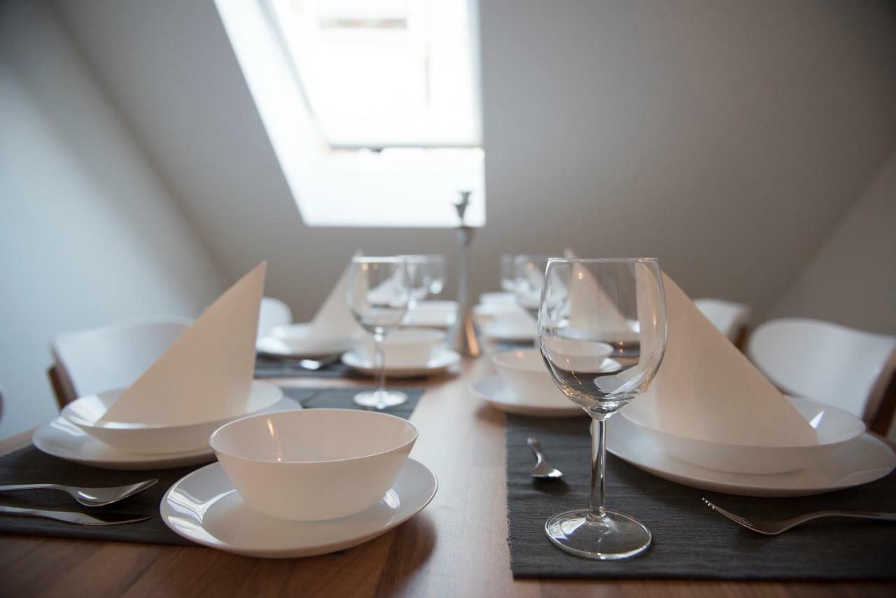 The Roof - Luxury Apartment 오미스 외부 사진